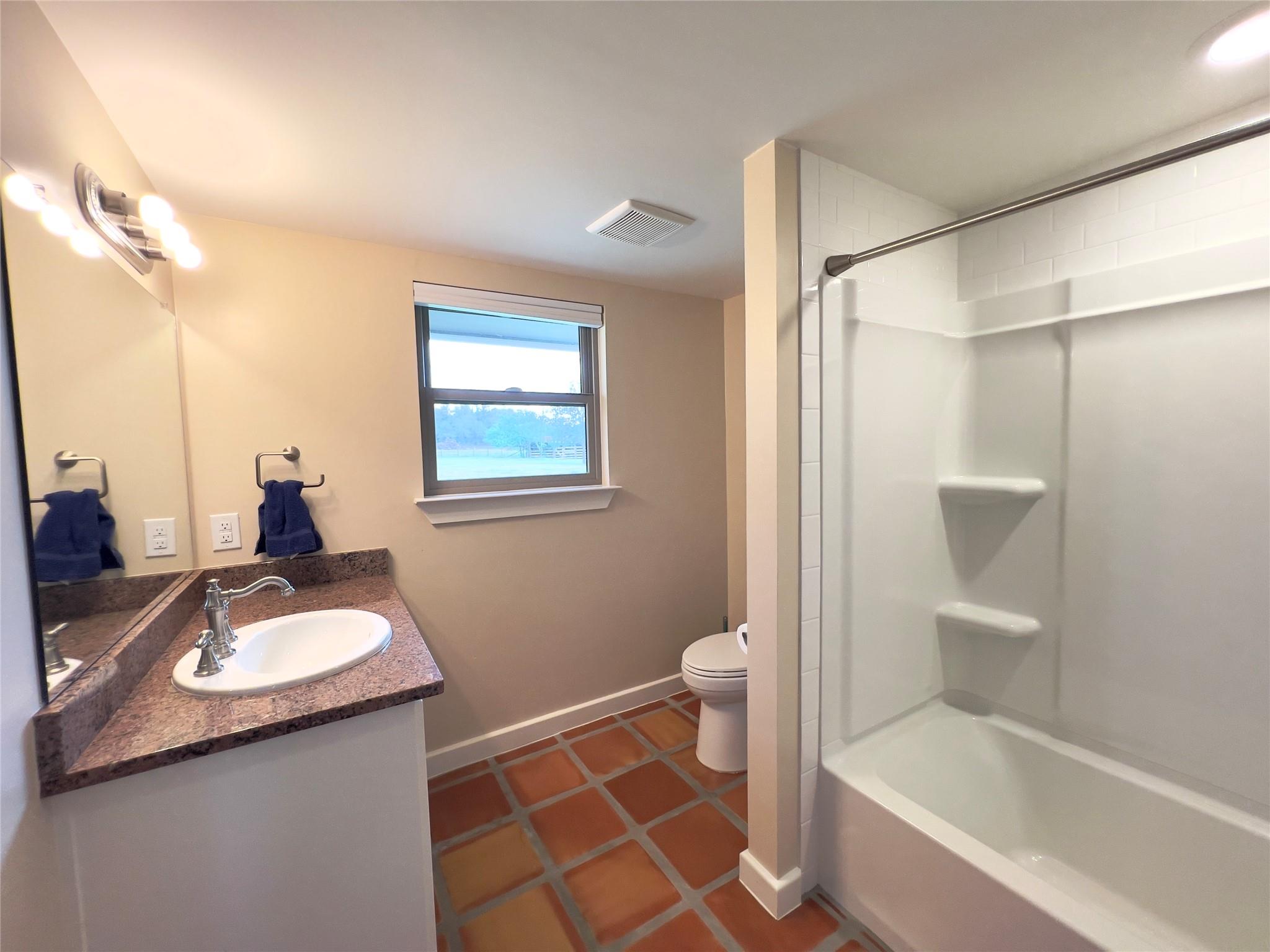 1366 Narrows Rd, Blanco, TX 78606