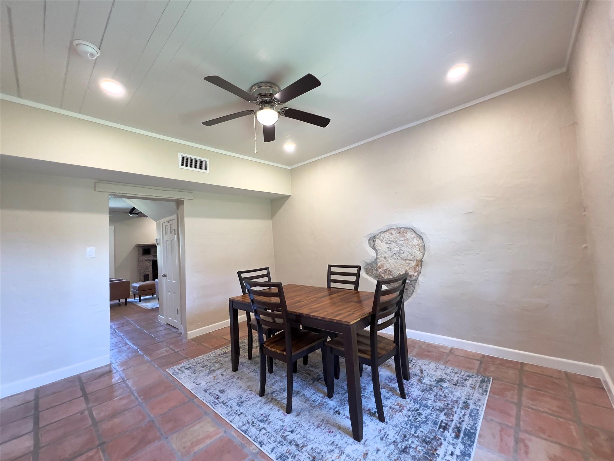 1366 Narrows Rd, Blanco, TX 78606