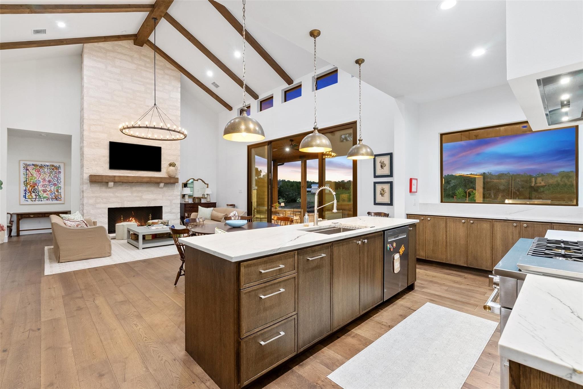 191 Flat Creek Trl, Wimberley, TX 78676