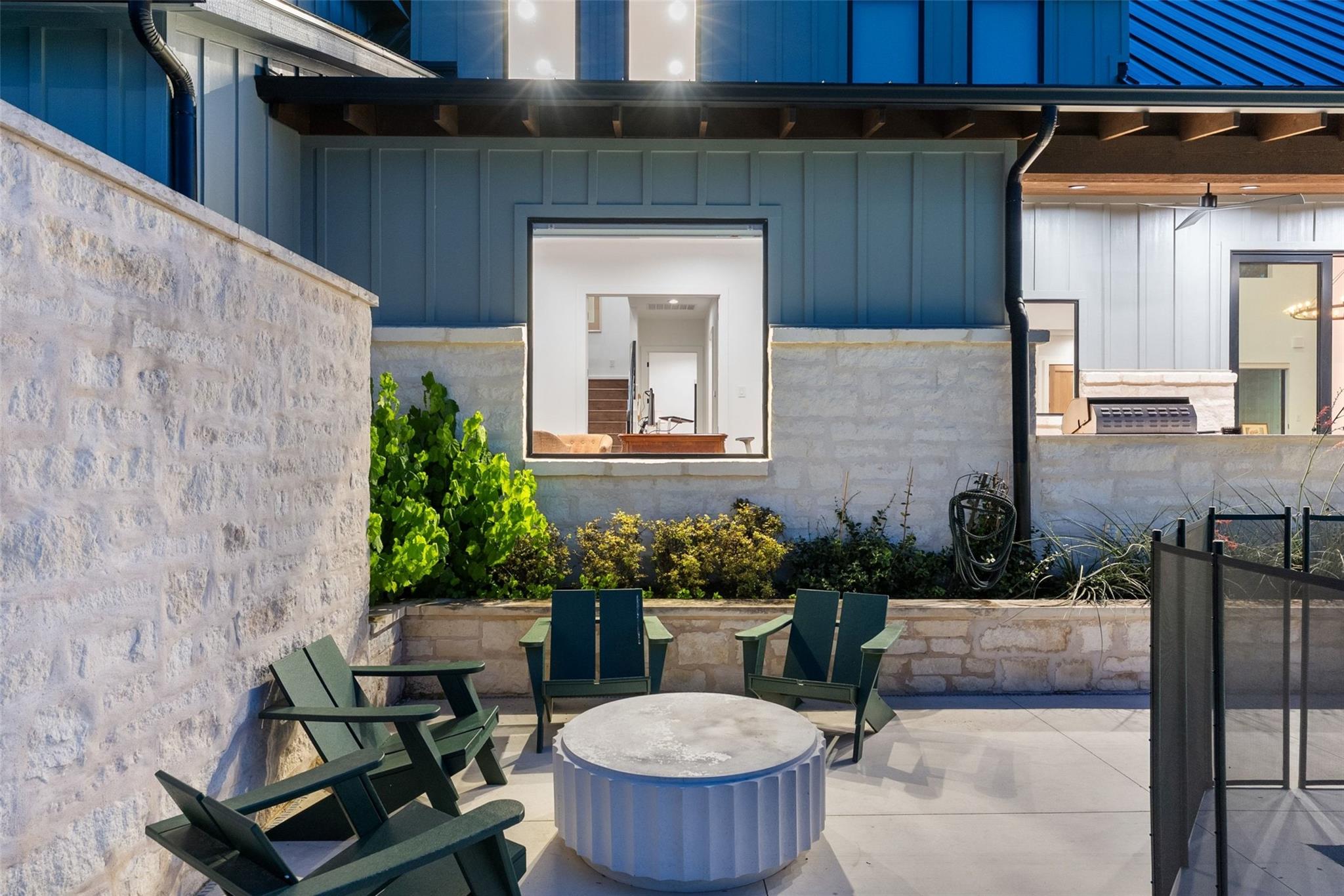 191 Flat Creek Trl, Wimberley, TX 78676