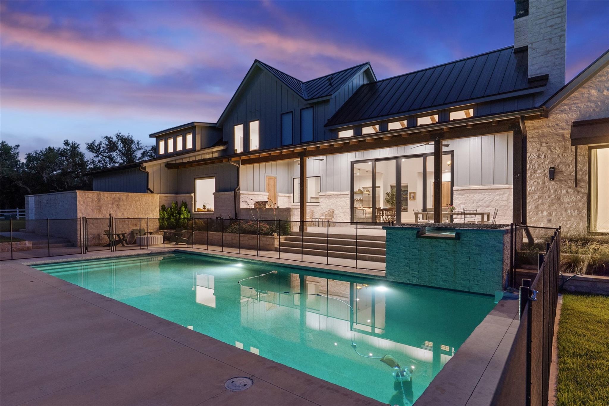 191 Flat Creek Trl, Wimberley, TX 78676