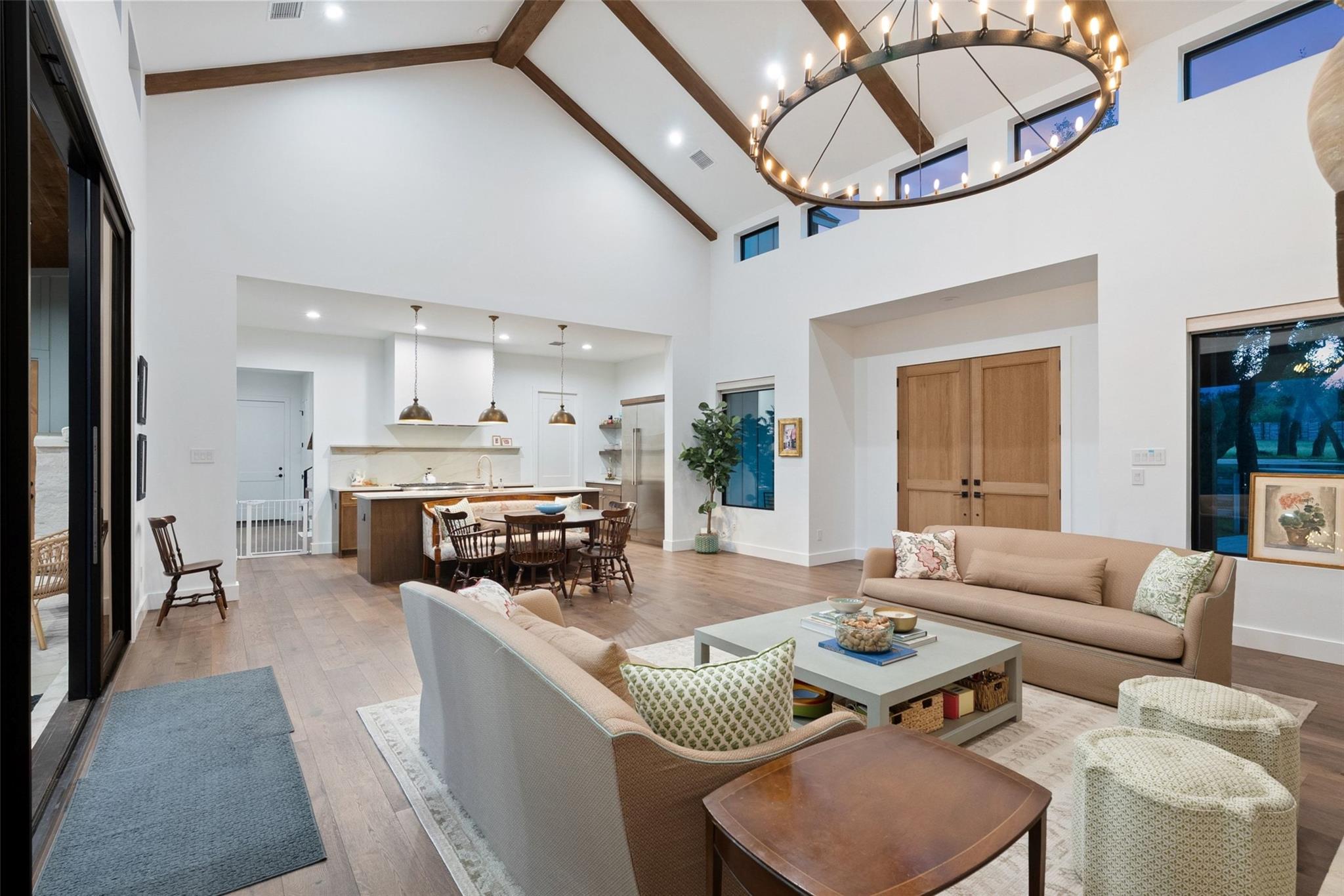 191 Flat Creek Trl, Wimberley, TX 78676