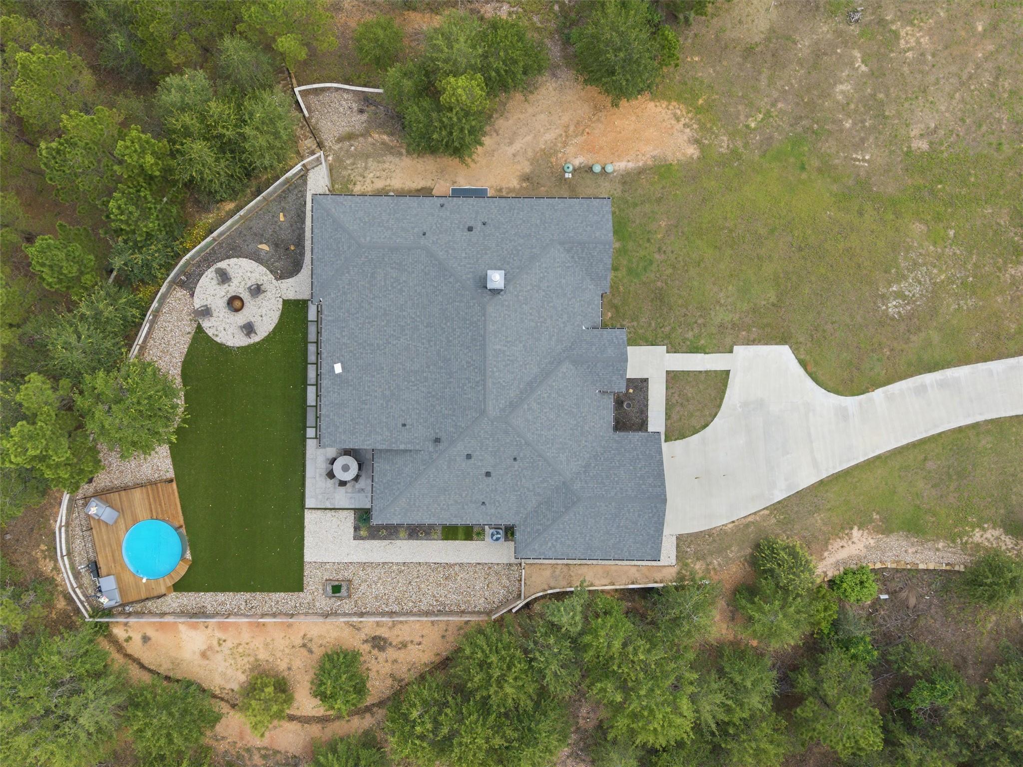 106 Pinecrest Dr, Bastrop, TX 78602
