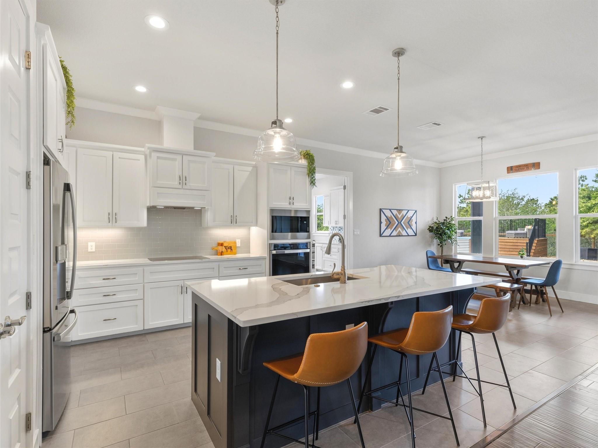 106 Pinecrest Dr, Bastrop, TX 78602