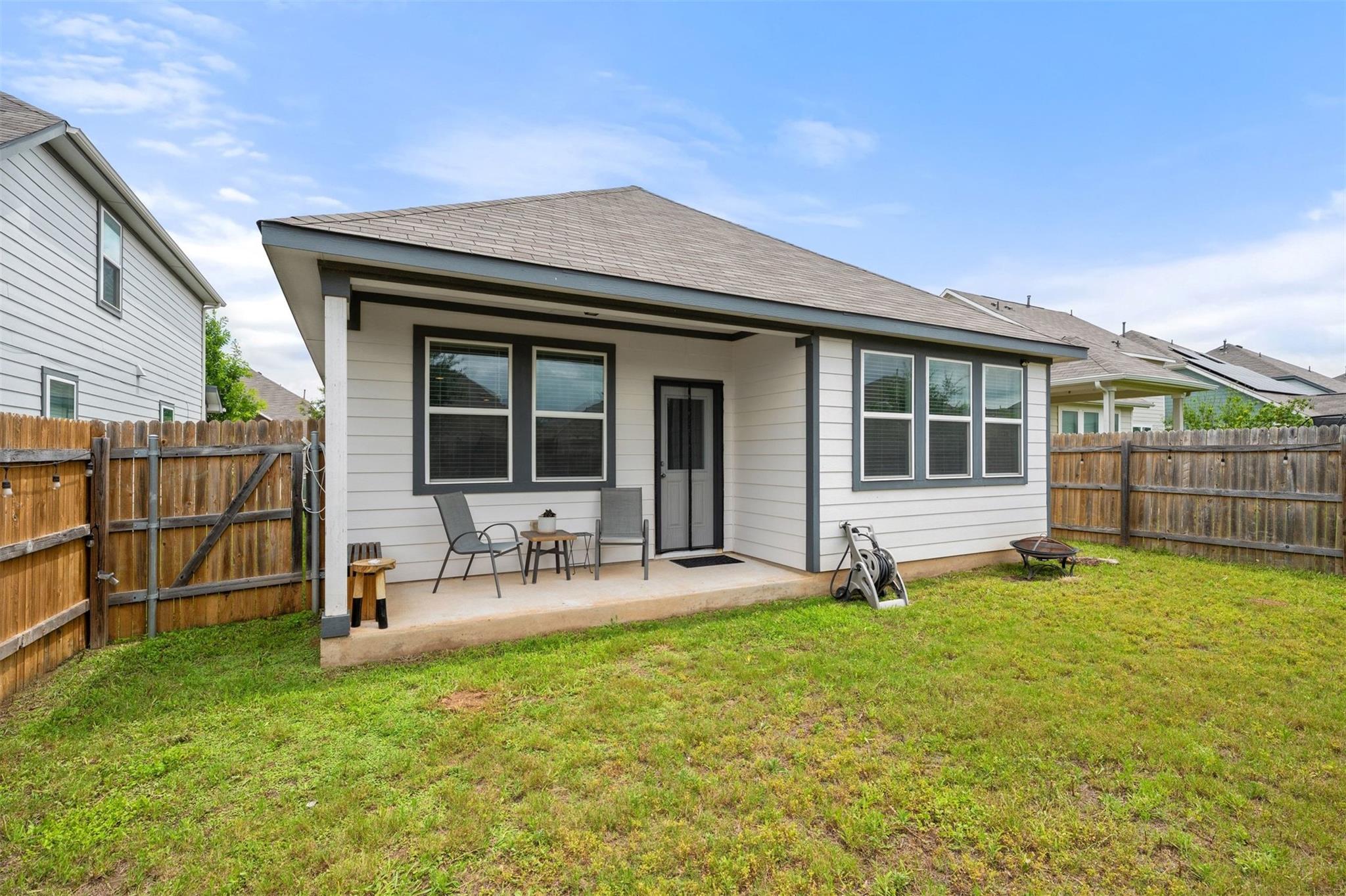 11917 Cimaizon Dr, Austin, TX 78725