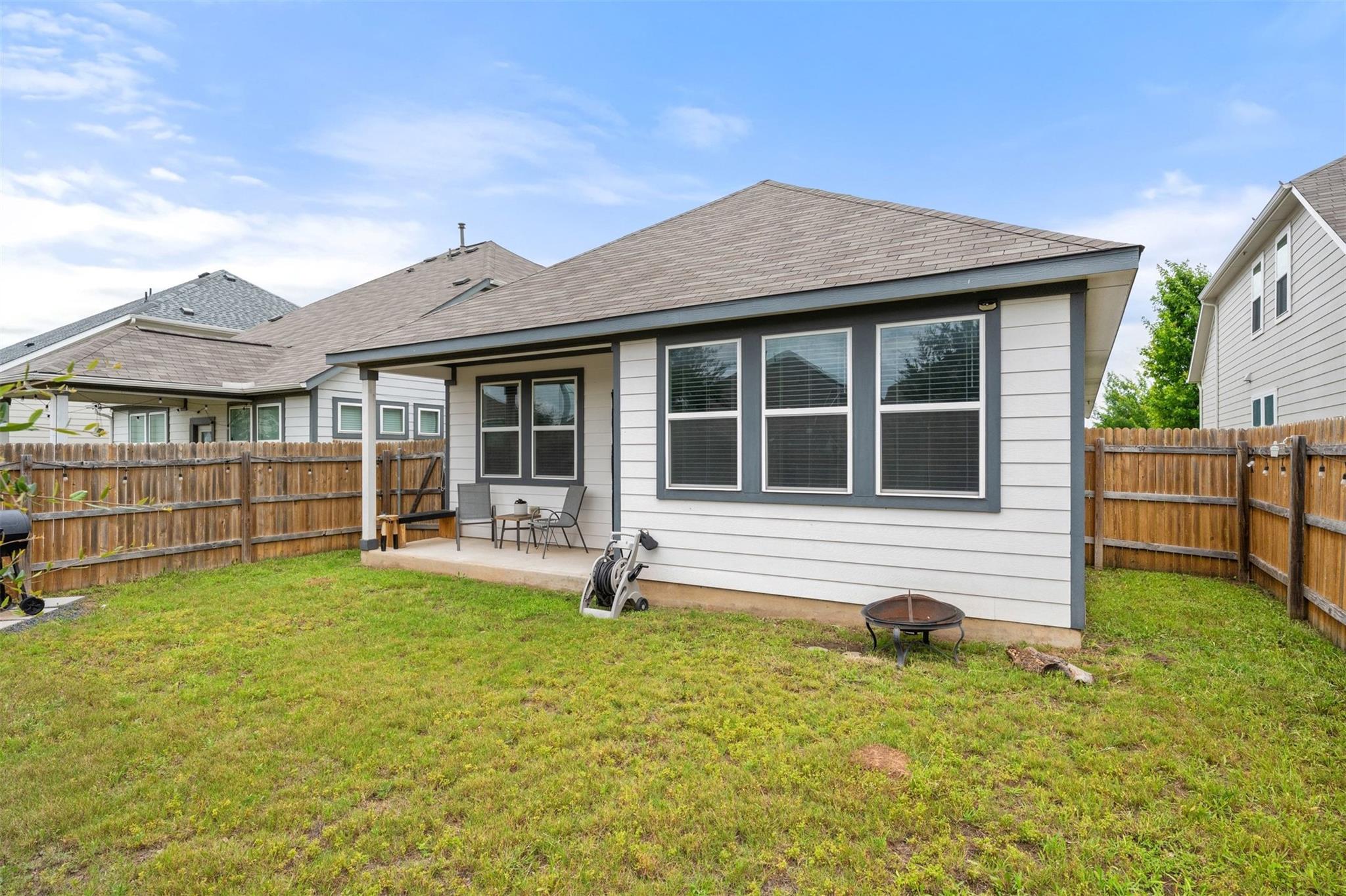 11917 Cimaizon Dr, Austin, TX 78725
