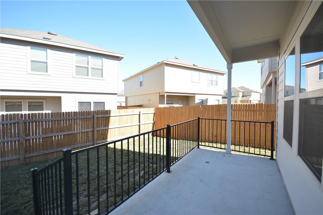 324 Circle Way, Jarrell, TX 76537