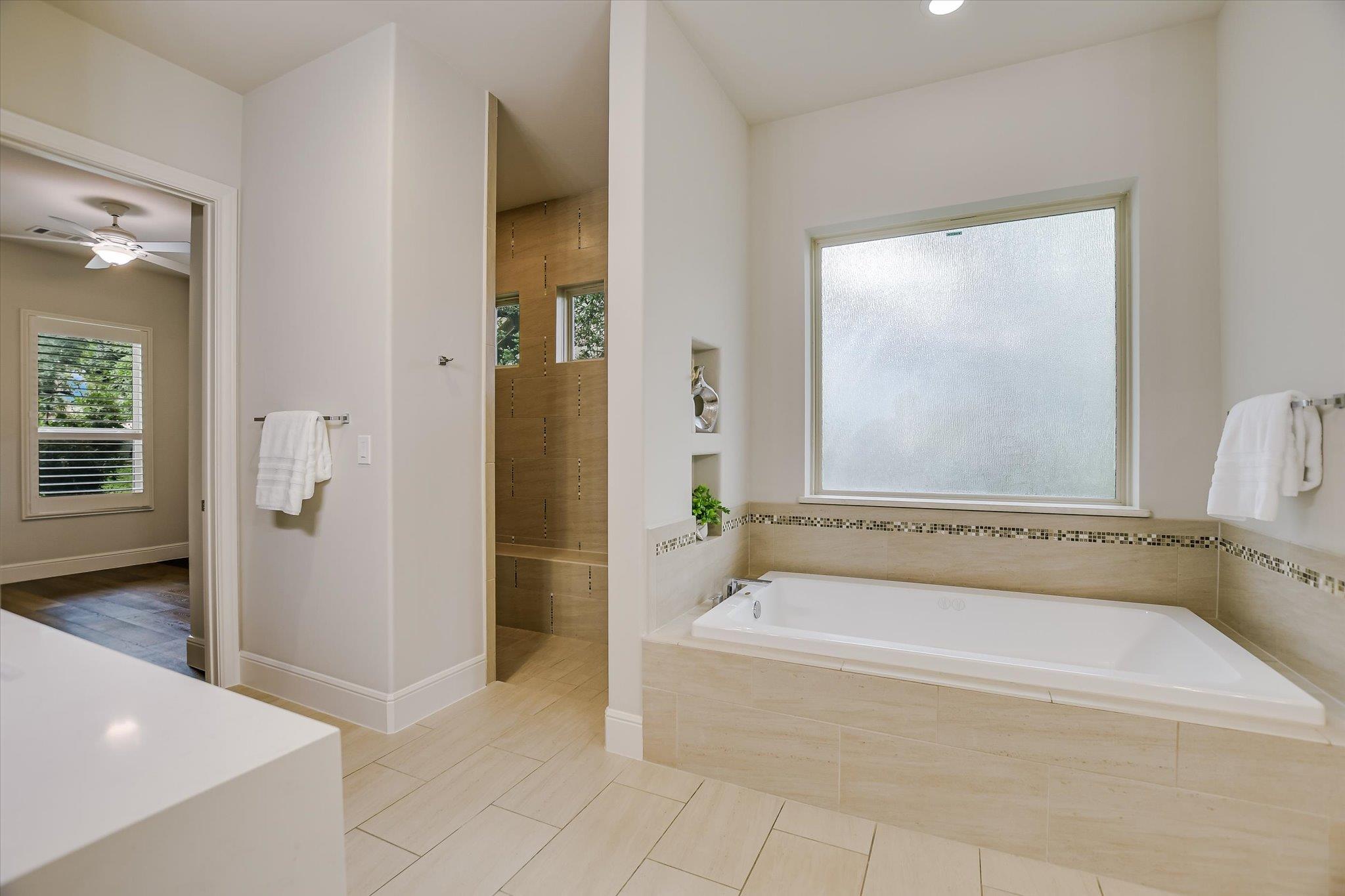 14413 Piper Glen Dr, Austin, TX 78738