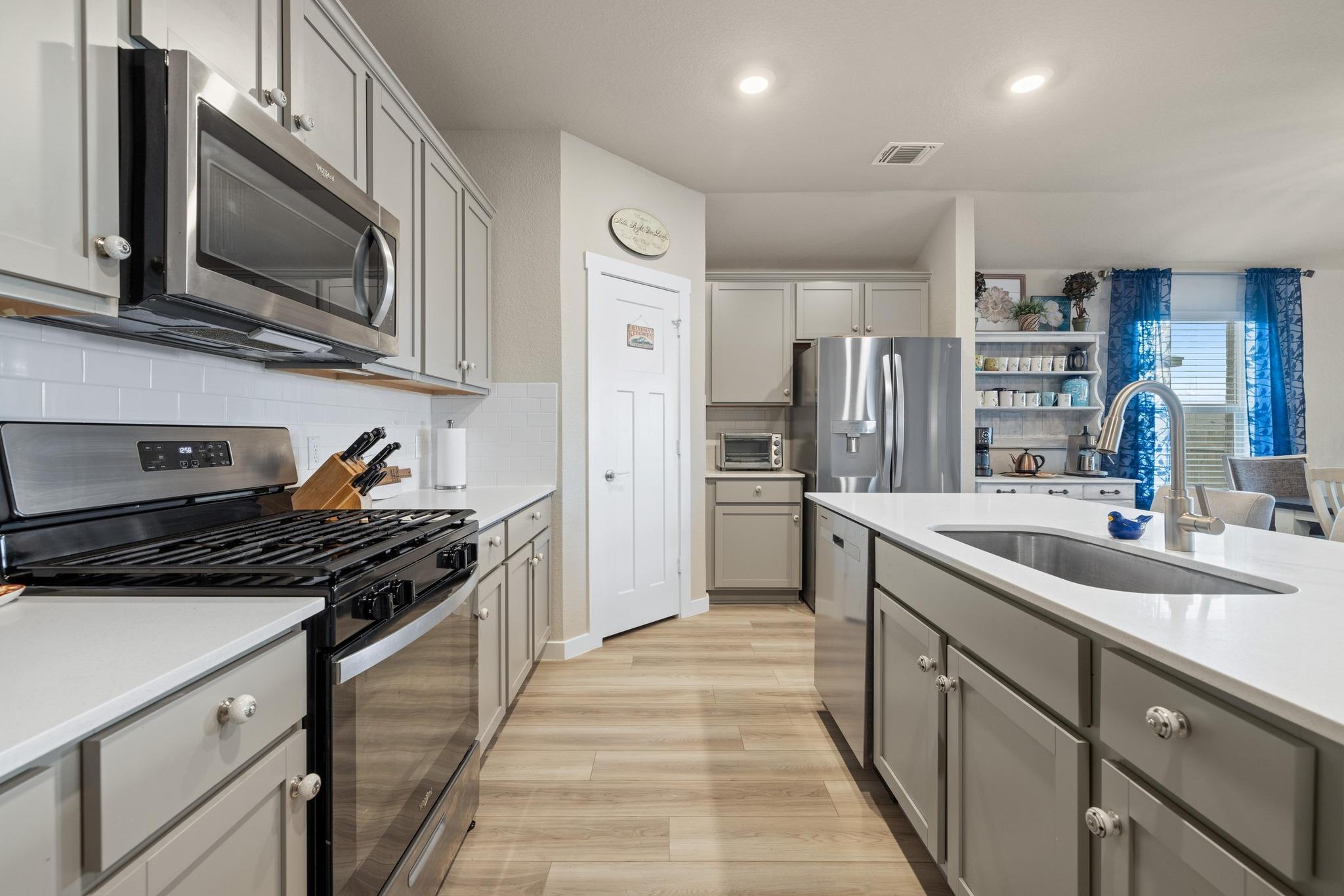 108 Coda Xing, Georgetown, TX 78633