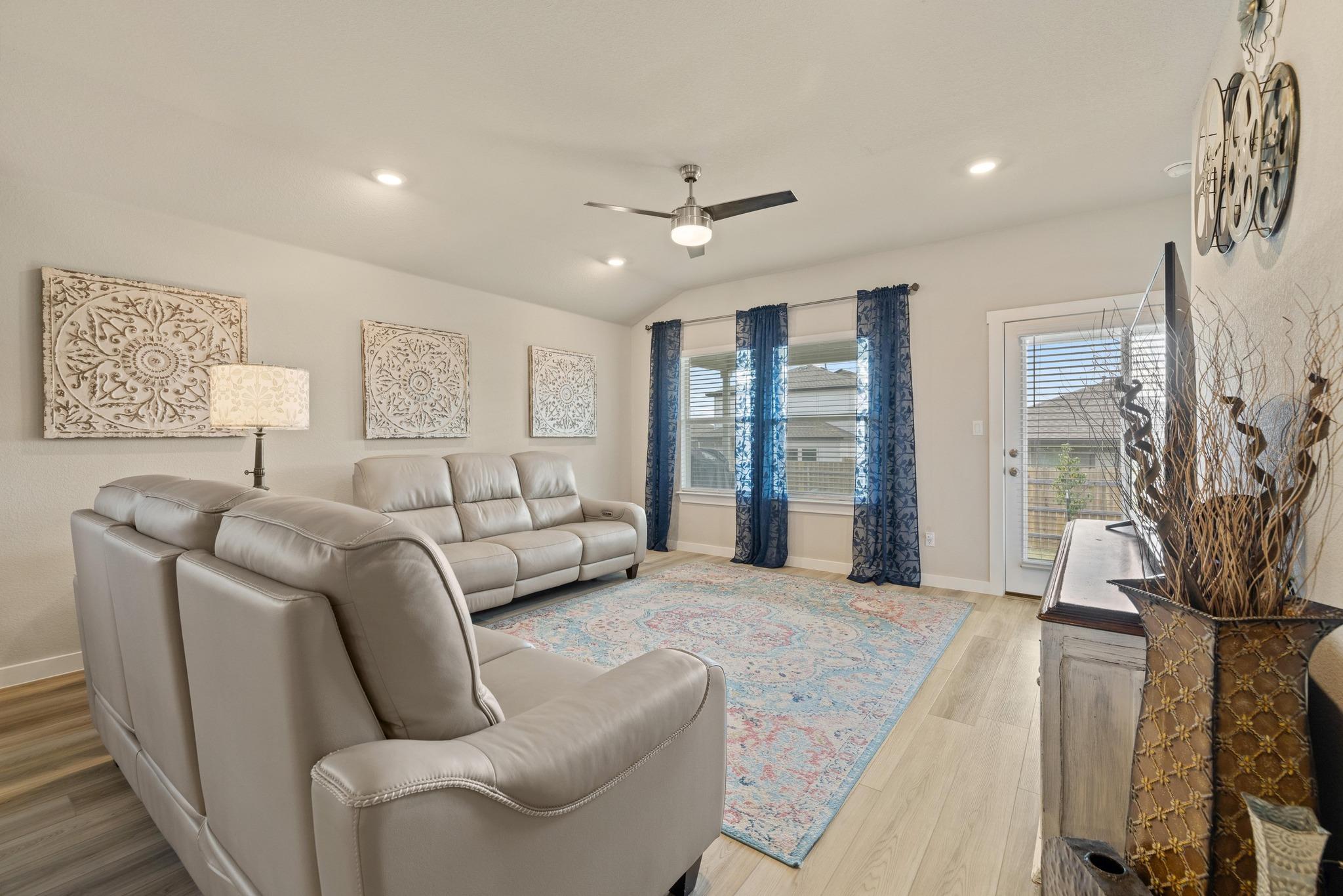 108 Coda Xing, Georgetown, TX 78633