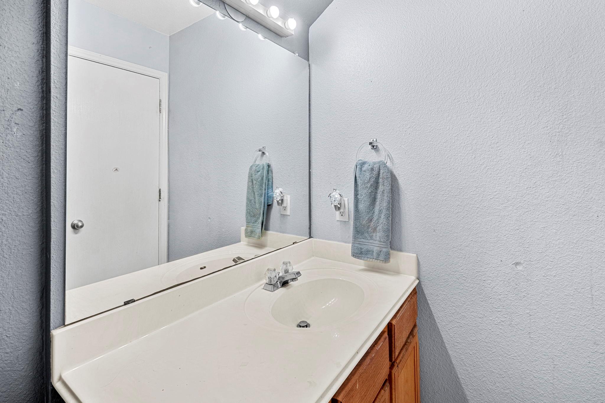 112 Dogwood Dr, Georgetown, TX 78626