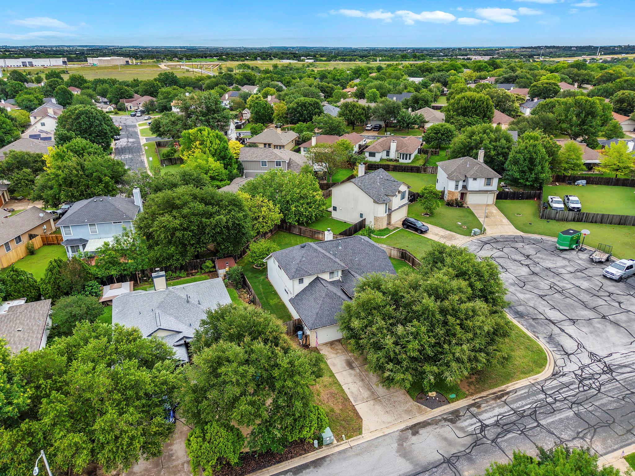 112 Dogwood Dr, Georgetown, TX 78626