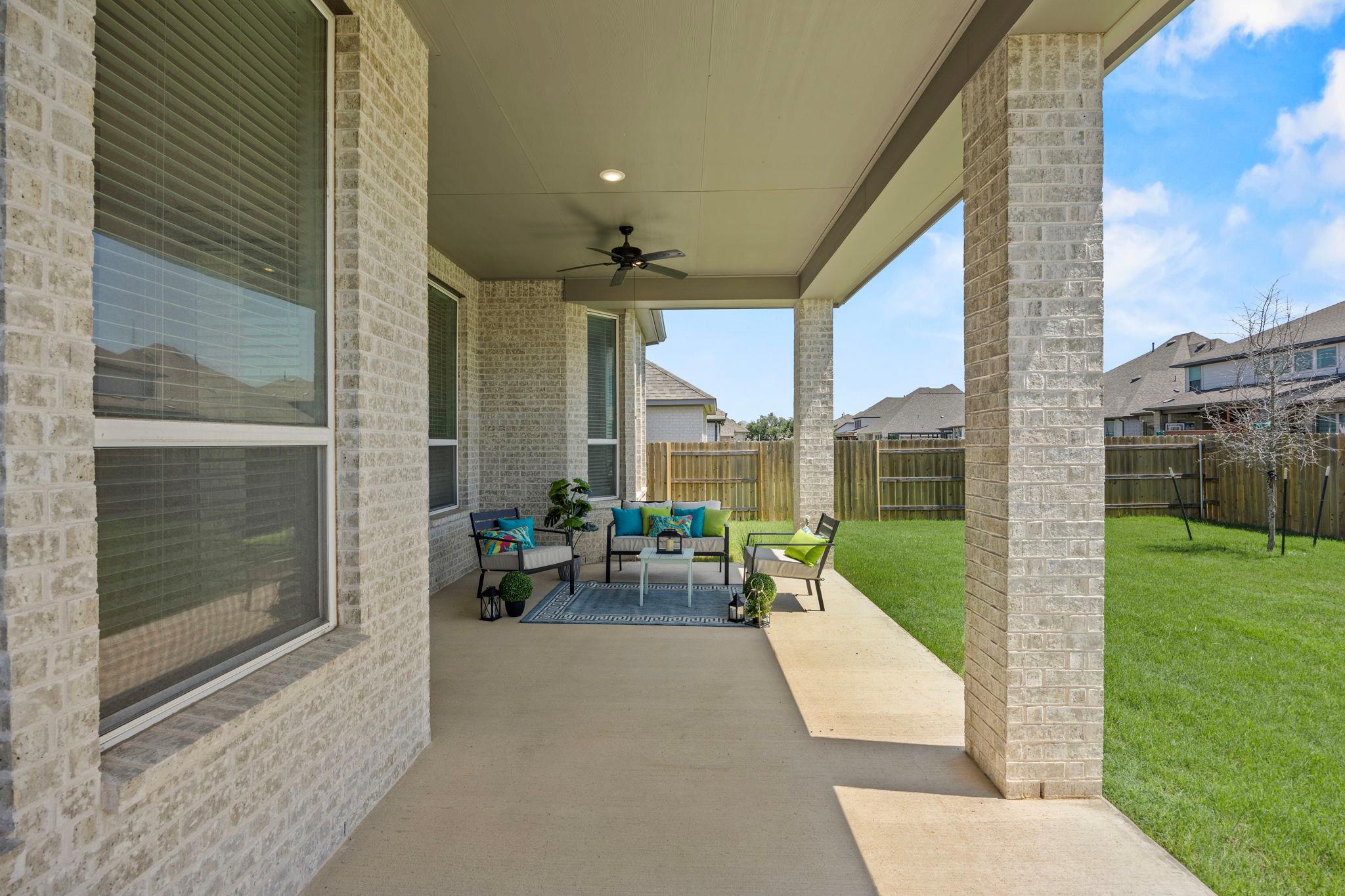 1332 Golden Celebration Bnd, Leander, TX 78641