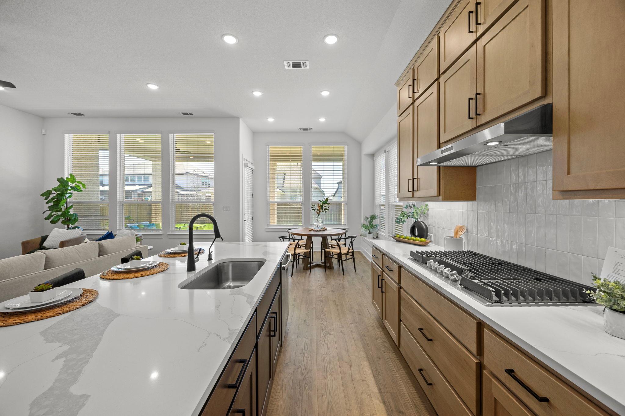 1332 Golden Celebration Bnd, Leander, TX 78641