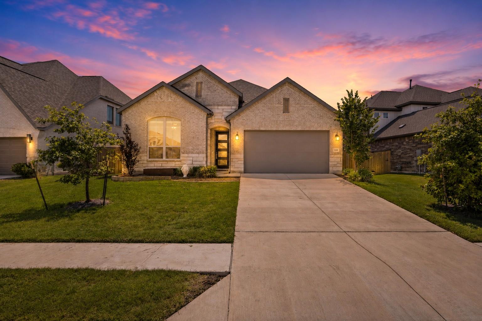 1332 Golden Celebration Bnd, Leander, TX 78641