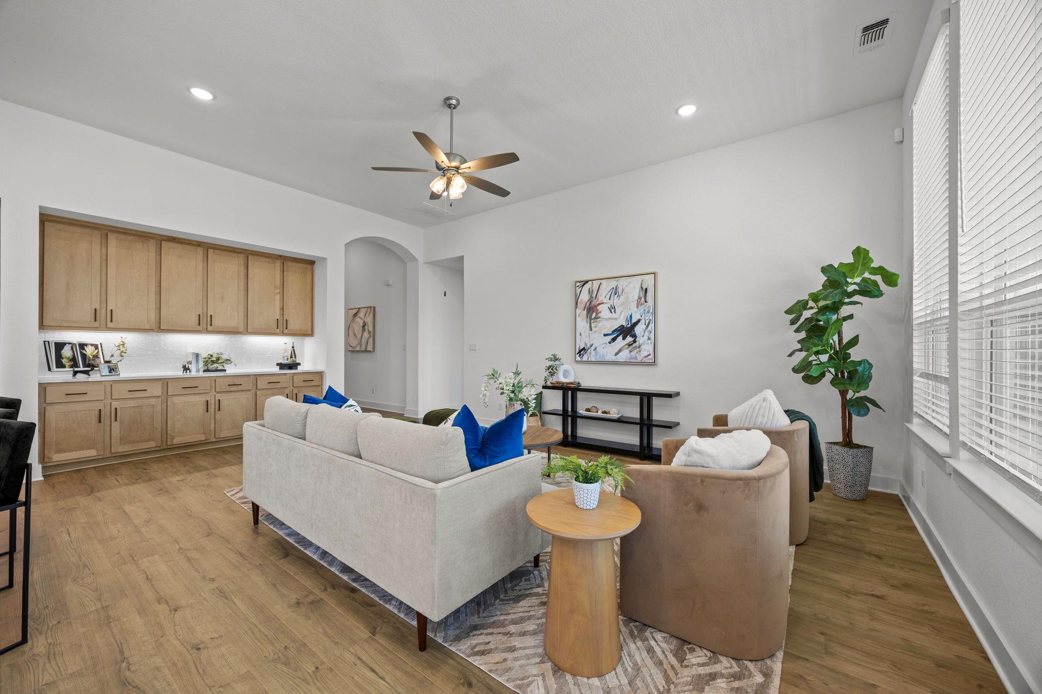 1332 Golden Celebration Bnd, Leander, TX 78641