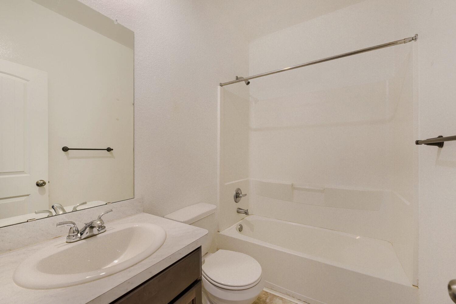 13990 Katlin Rd, Cut and Shoot, TX 77306