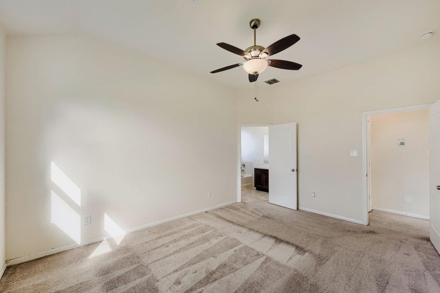 13990 Katlin Rd, Cut and Shoot, TX 77306