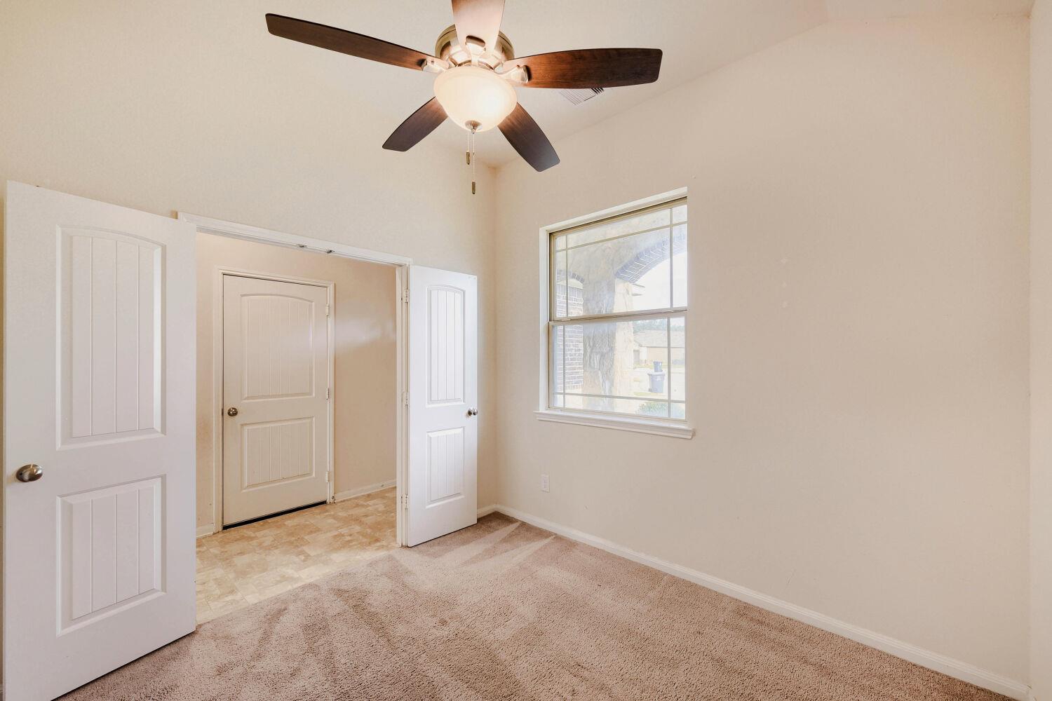 13990 Katlin Rd, Cut and Shoot, TX 77306
