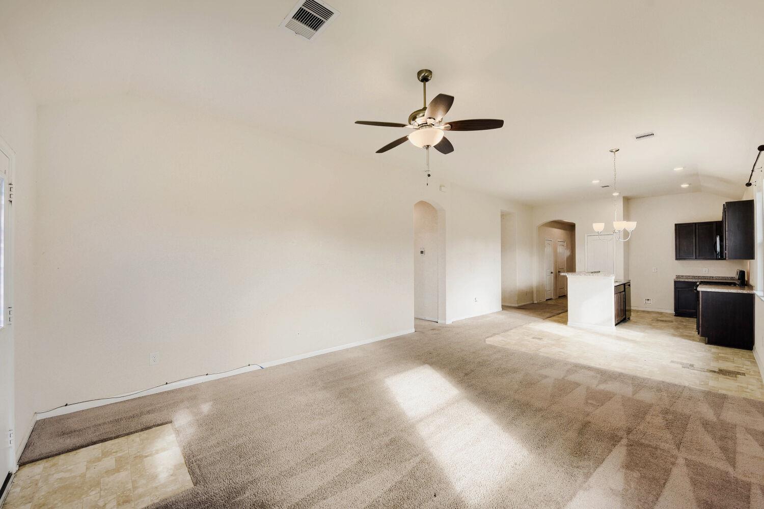 13990 Katlin Rd, Cut and Shoot, TX 77306
