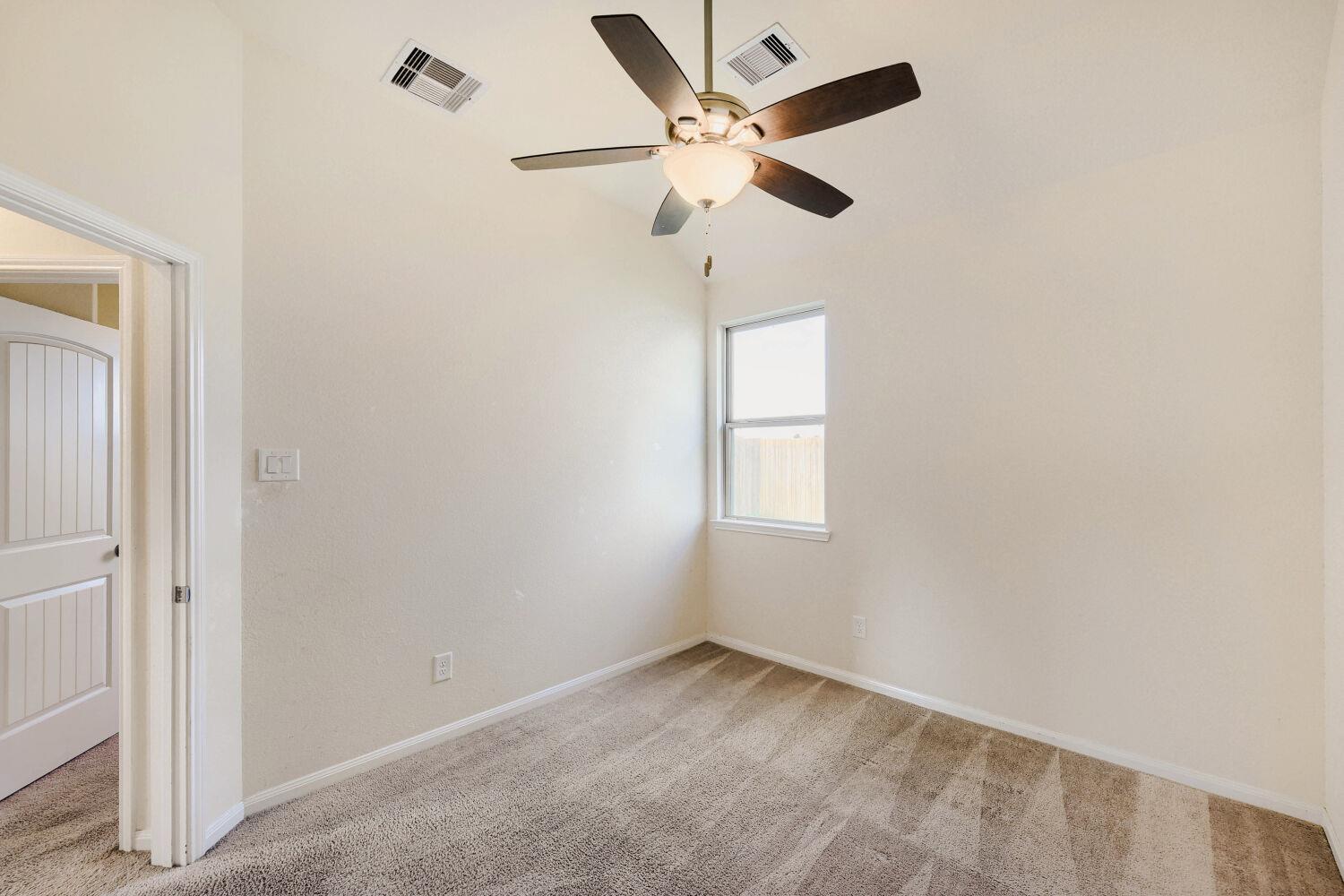 13990 Katlin Rd, Cut and Shoot, TX 77306