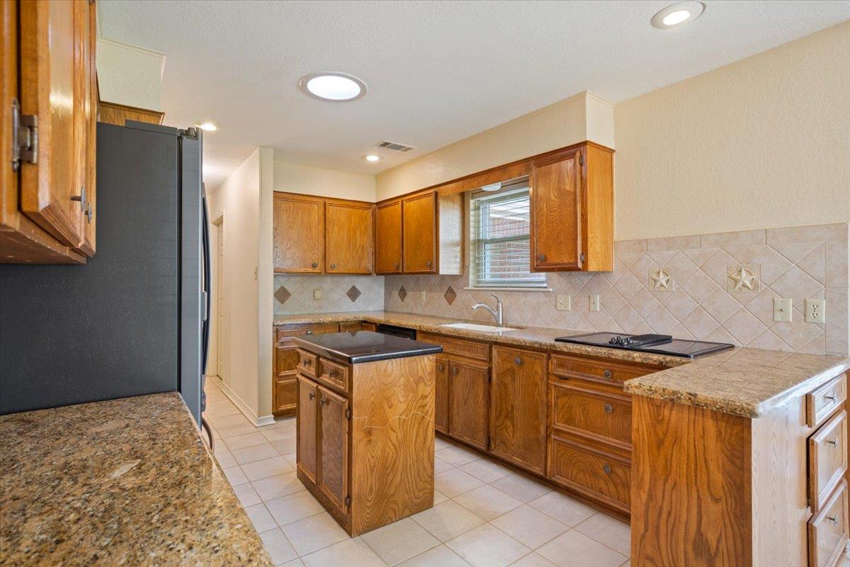 2422 Smith Bluff Rd, Salado, TX 76571