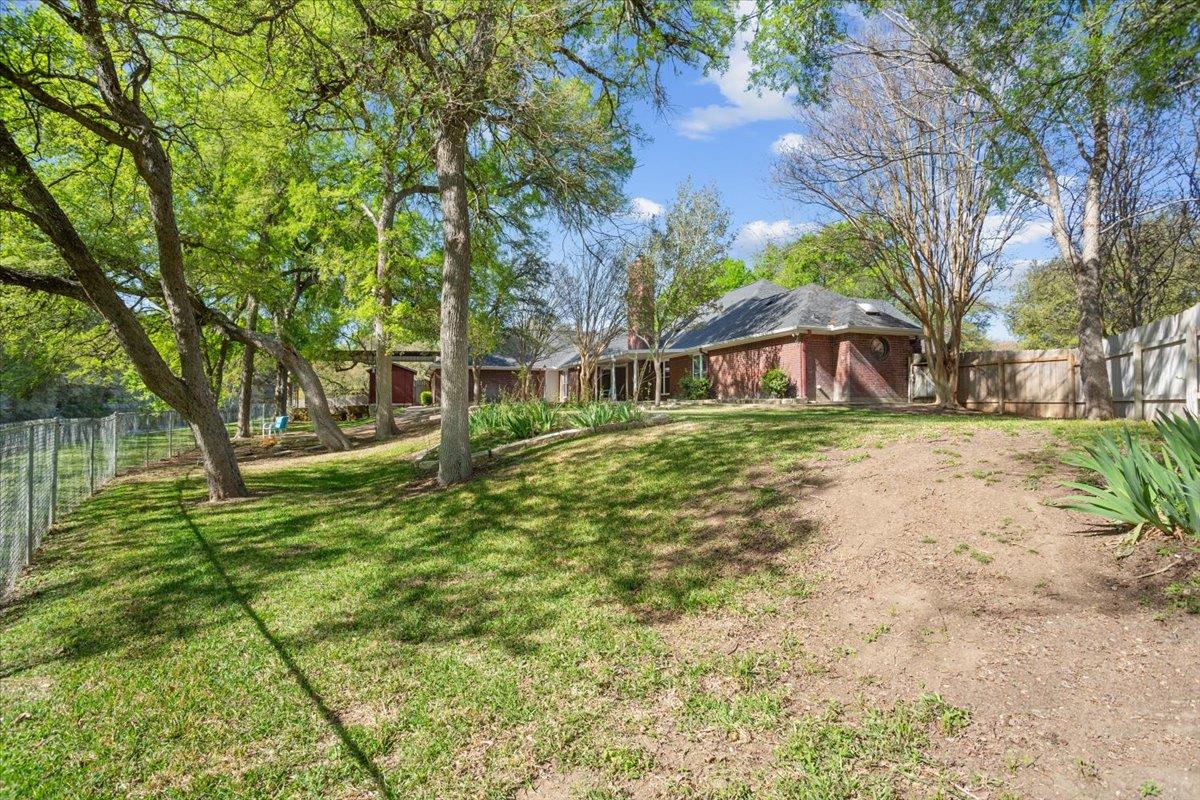 2422 Smith Bluff Rd, Salado, TX 76571