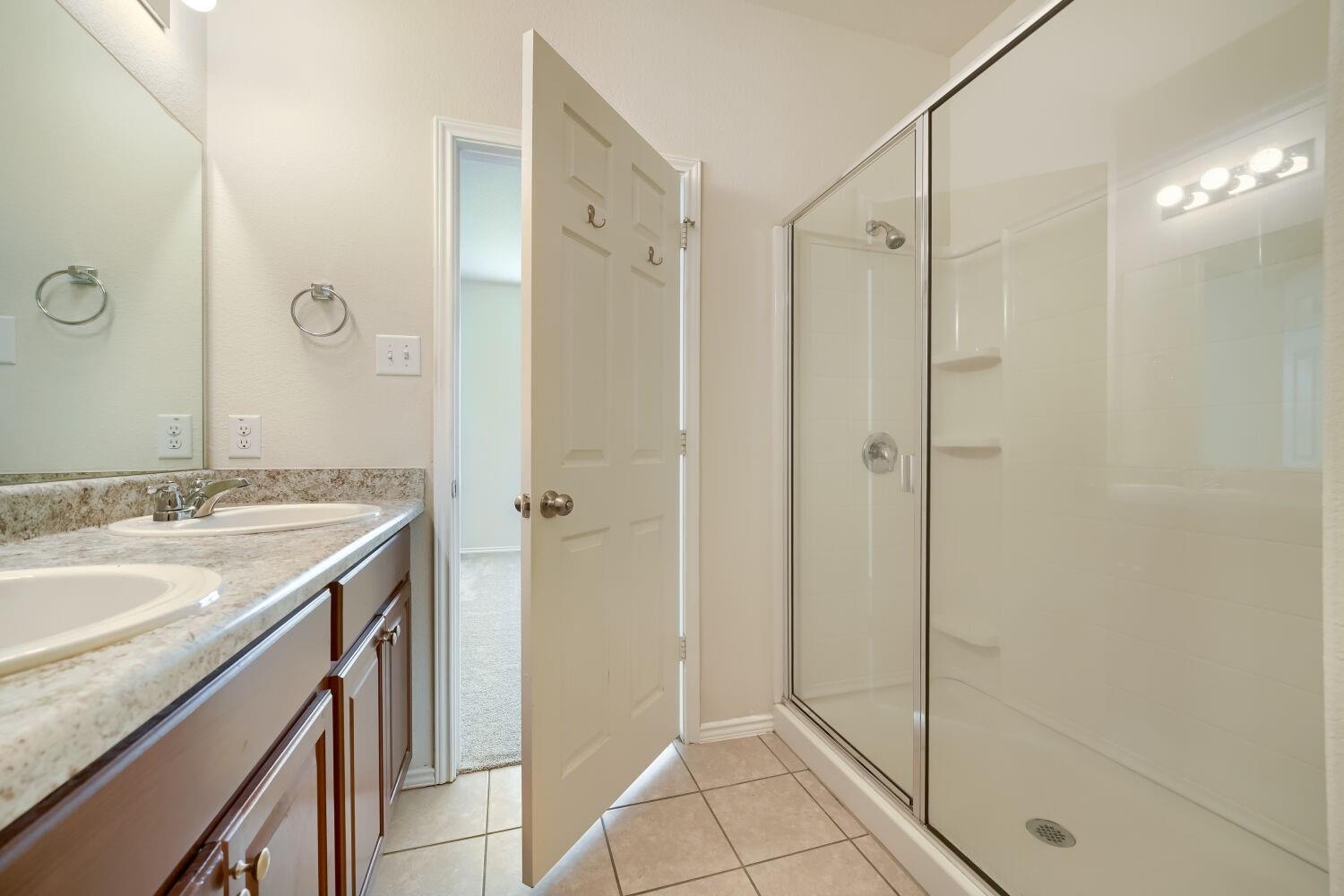 616 Sonterra Blvd, Jarrell, TX 76537