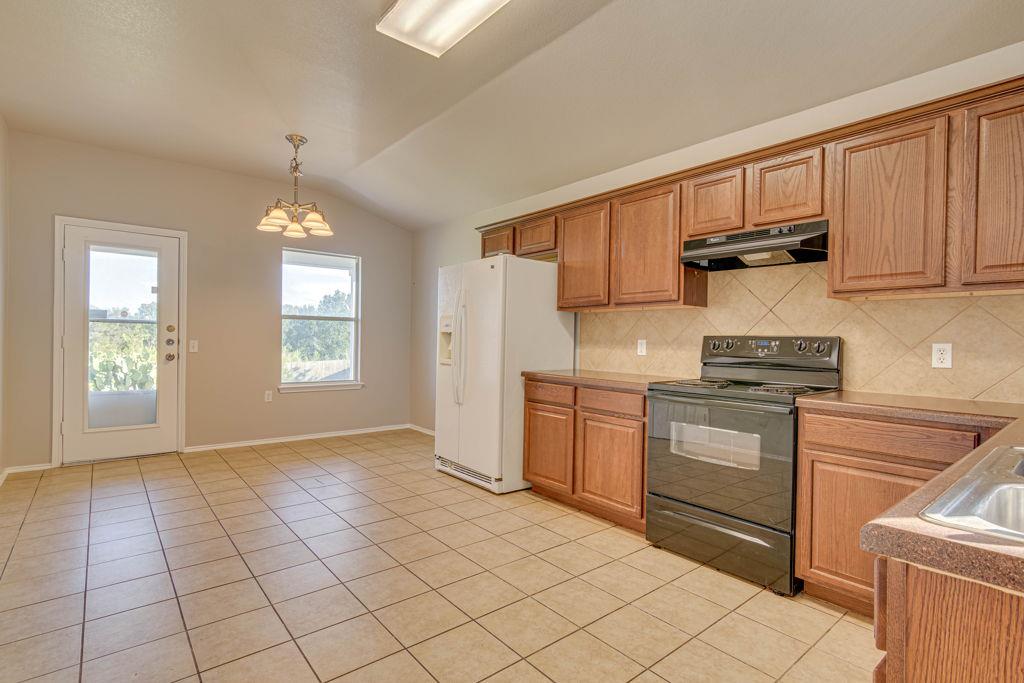 6013 Constellation Cir, Del Valle, TX 78617