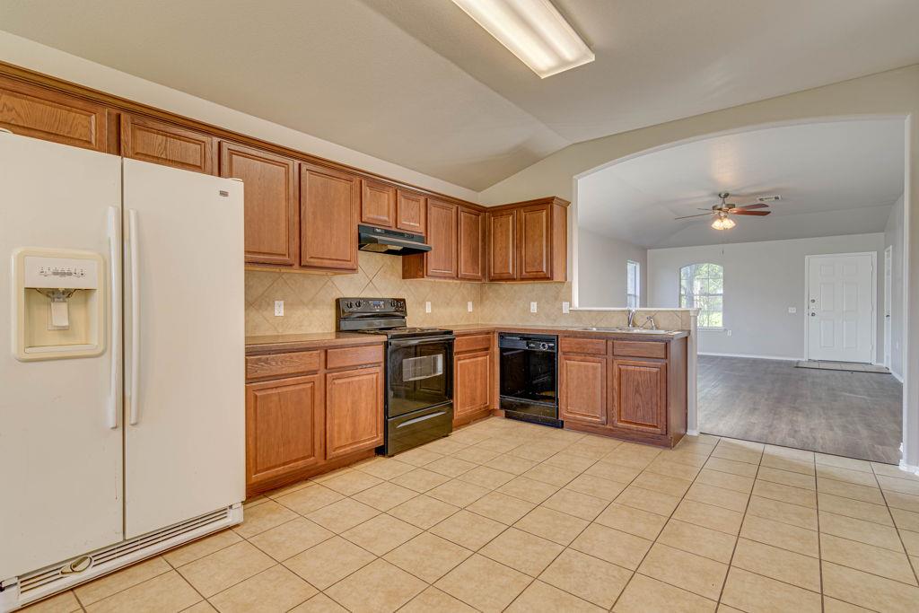 6013 Constellation Cir, Del Valle, TX 78617