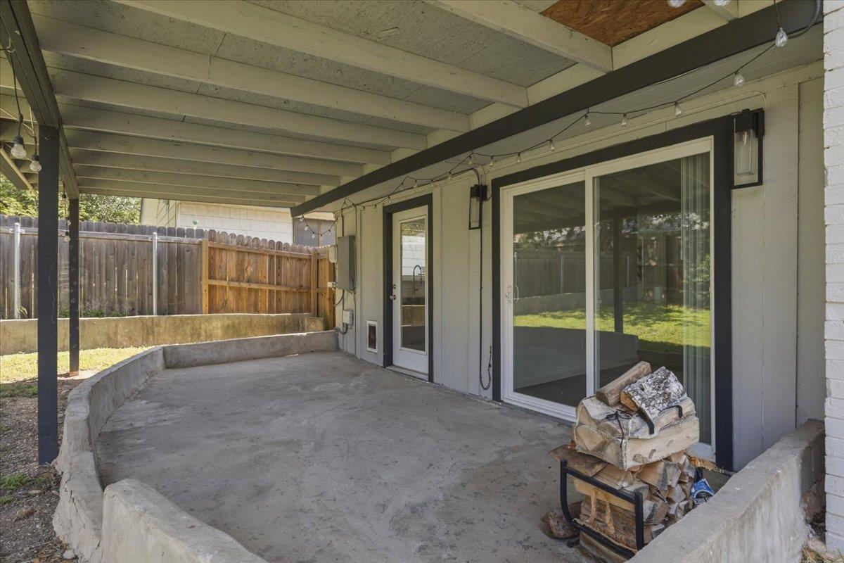 9404 Meadow Vale, Austin, TX 78758