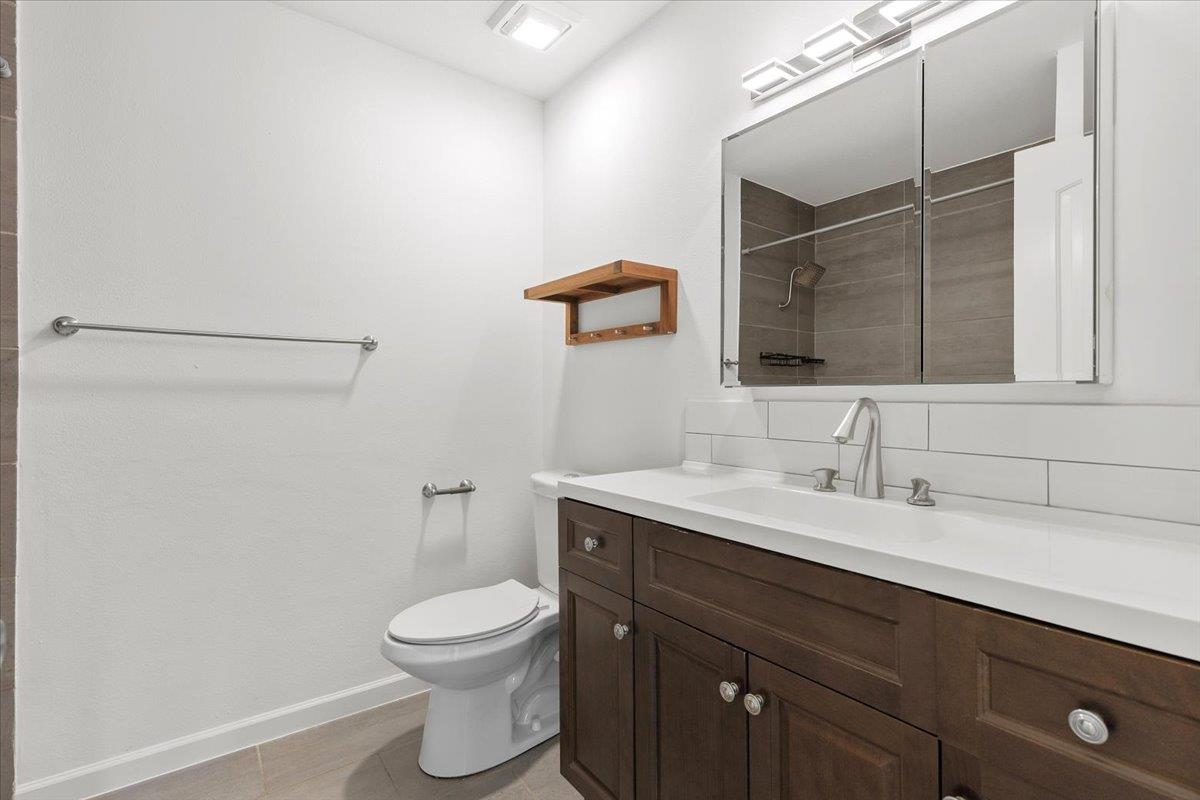 9404 Meadow Vale, Austin, TX 78758