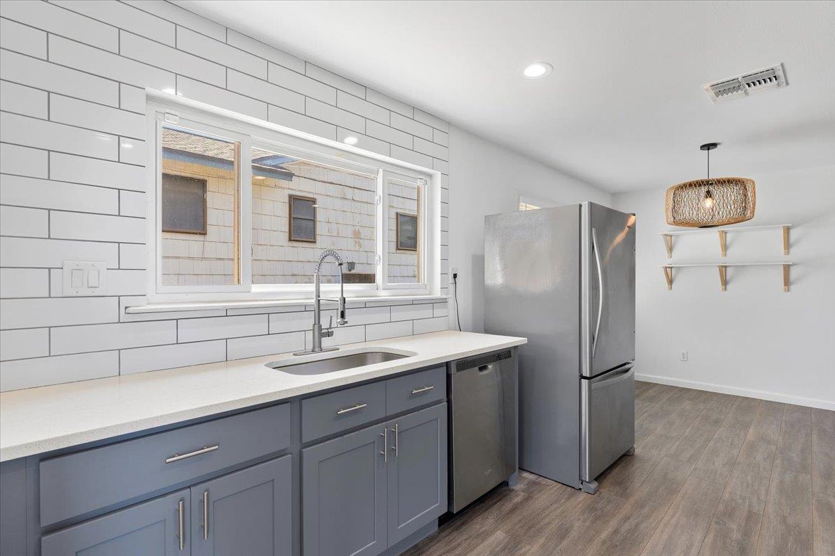 9404 Meadow Vale, Austin, TX 78758