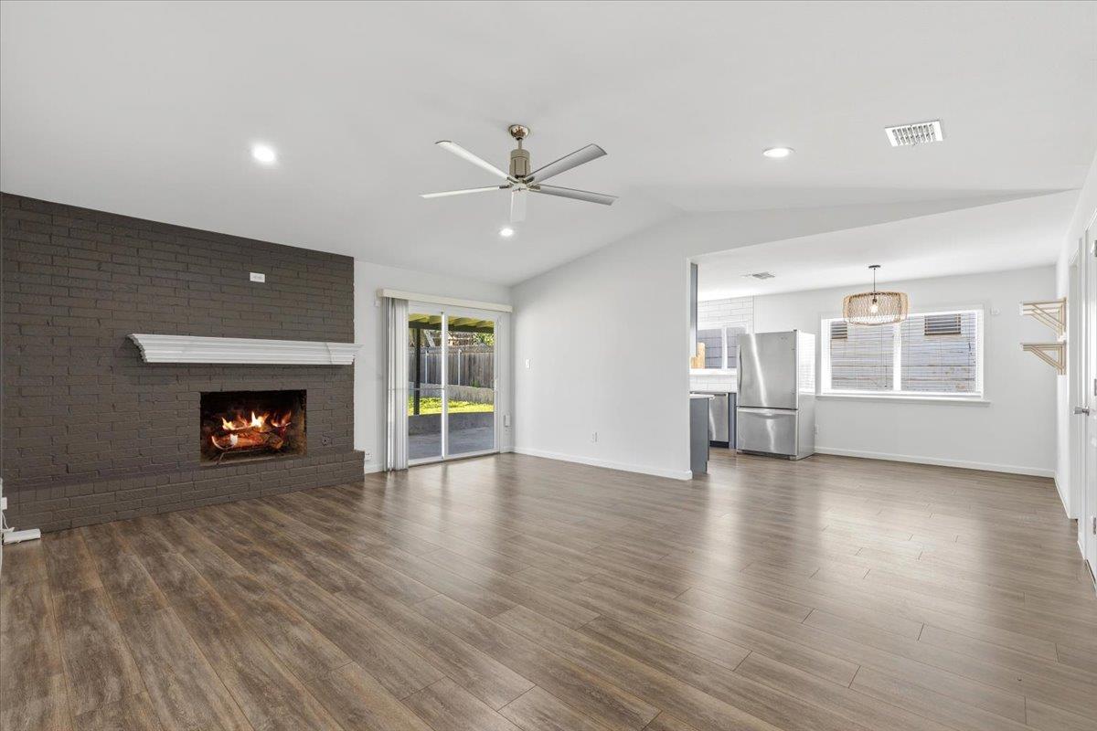 9404 Meadow Vale, Austin, TX 78758