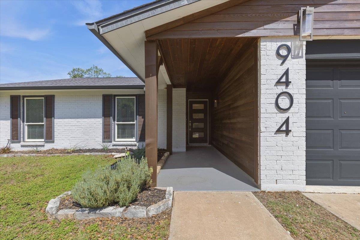 9404 Meadow Vale, Austin, TX 78758