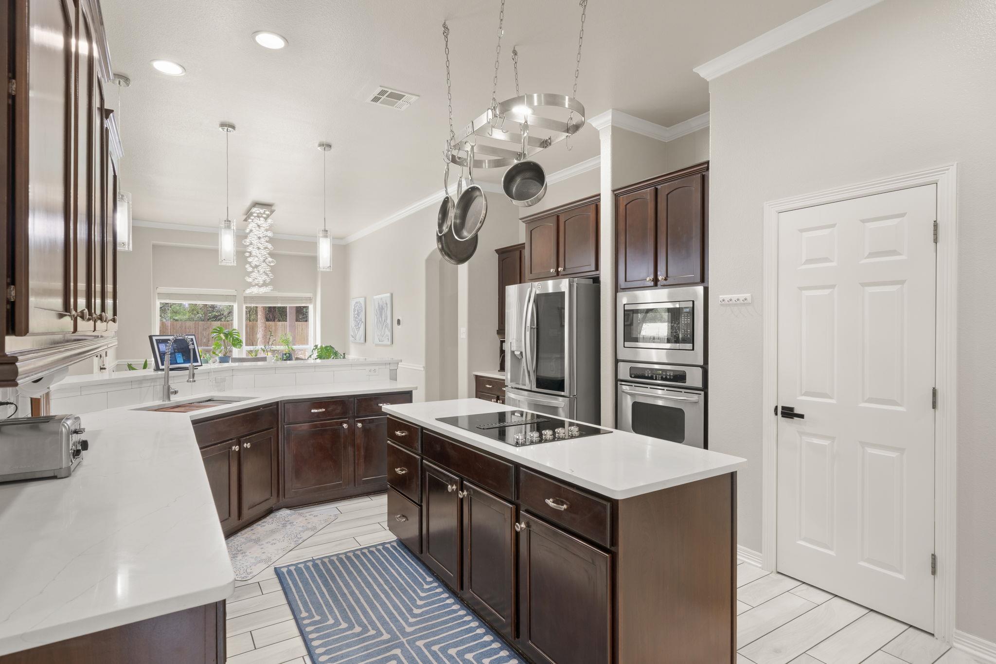 239 Eagle Landing Dr, Belton, TX 76513