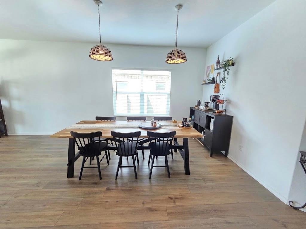 208 Wolf Springs Rd, Georgetown, TX 78628