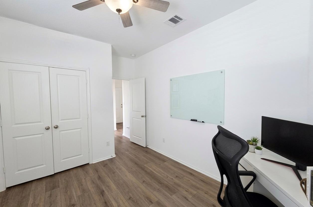 208 Wolf Springs Rd, Georgetown, TX 78628