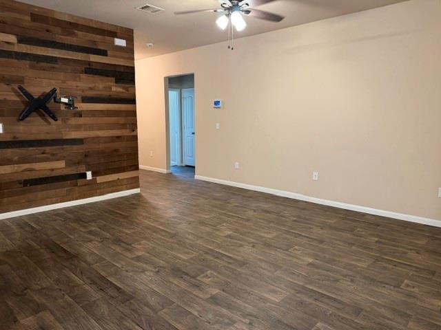 226 Hess Dr, Kyle, TX 78640
