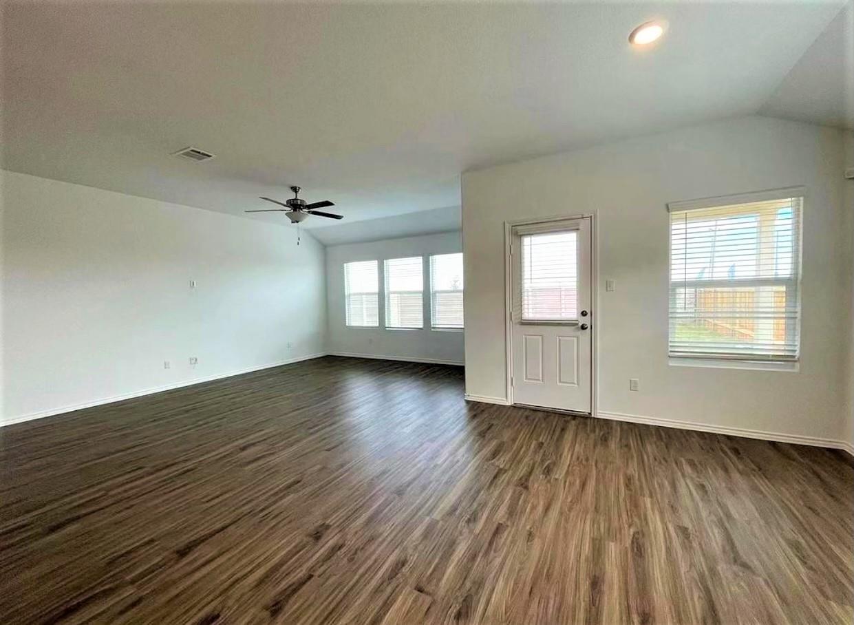 1007 Wolseley Cv, Hutto, TX 78634