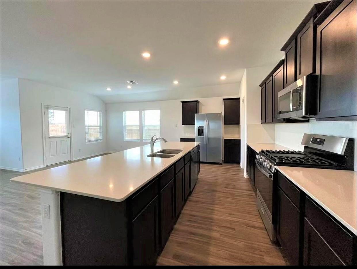 1007 Wolseley Cv, Hutto, TX 78634