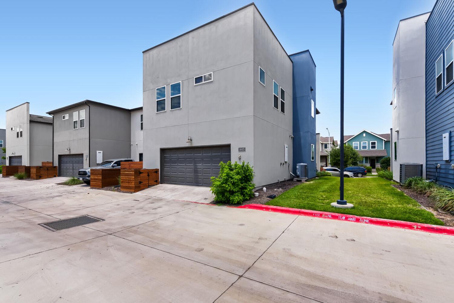 9015 Cattle Baron Path # 1605, Austin, TX 78747