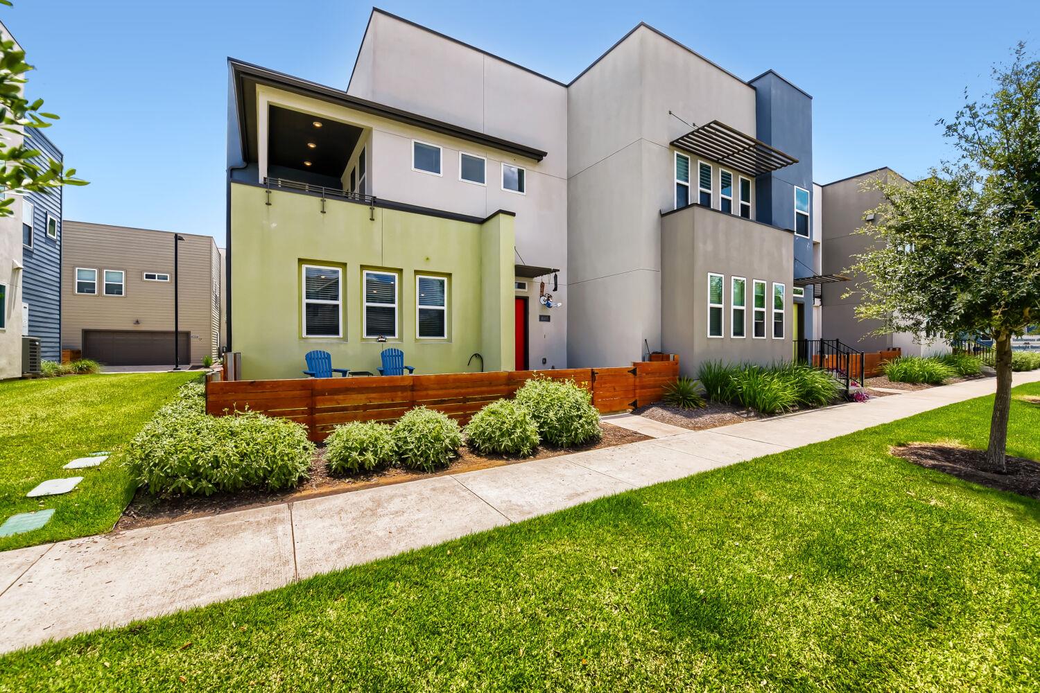 9015 Cattle Baron Path # 1605, Austin, TX 78747