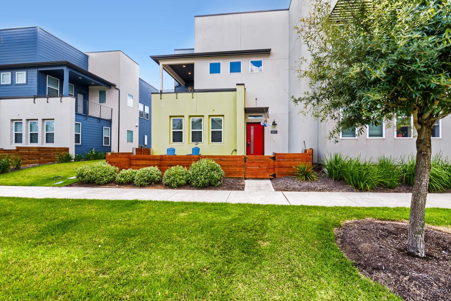9015 Cattle Baron Path # 1605, Austin, TX 78747