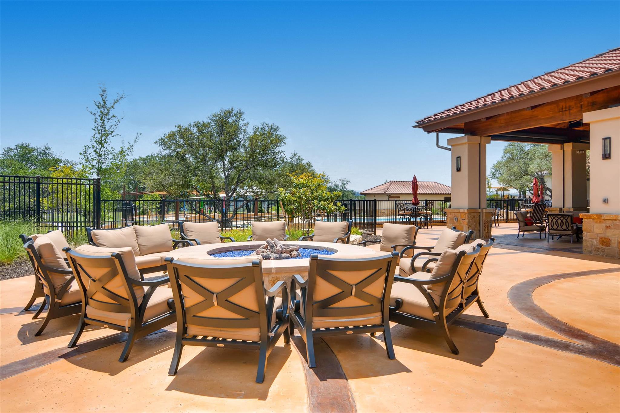 1045 Villa Rialto Vw, Leander, TX 78641