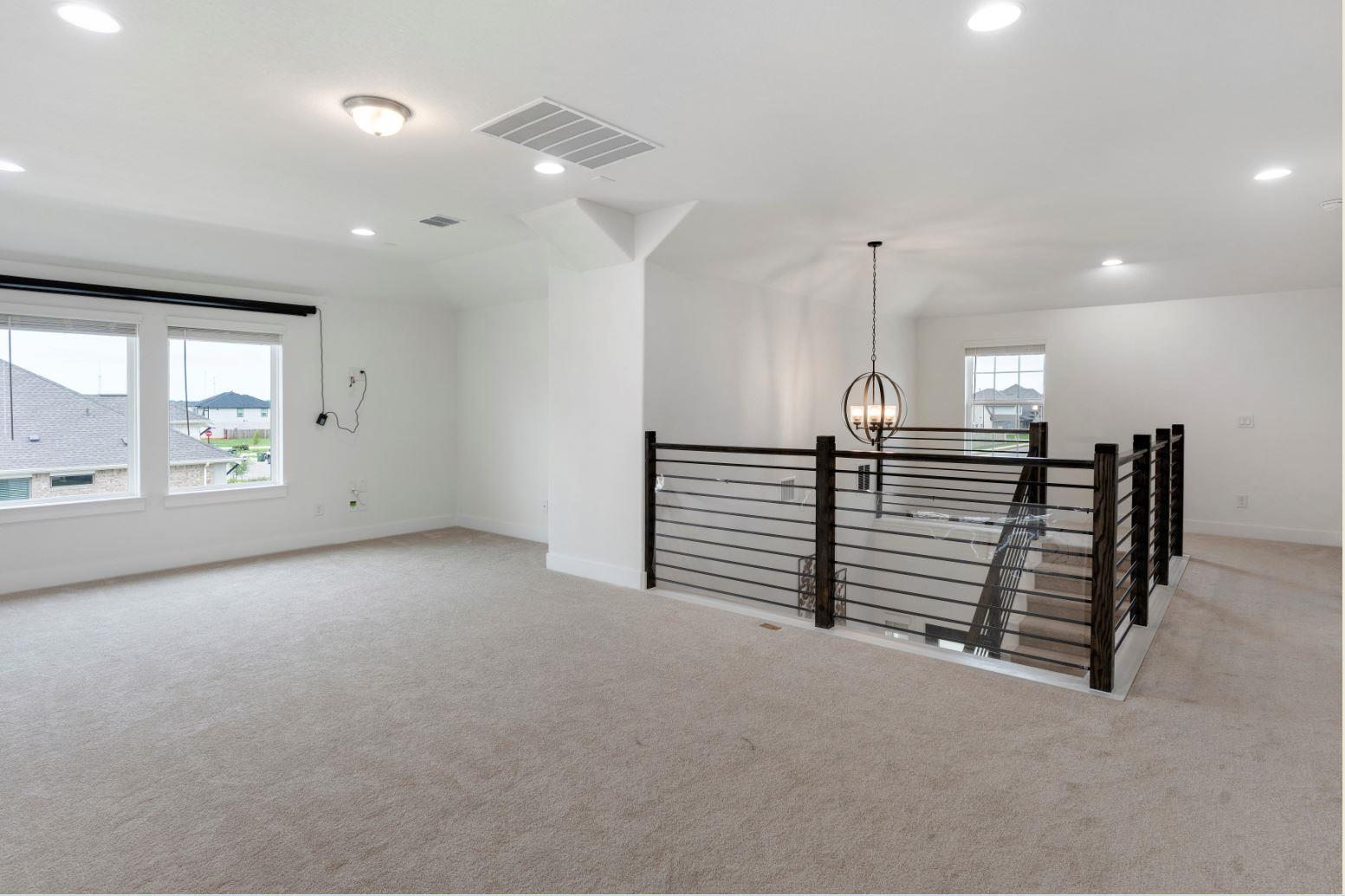 300 Hollister Dr, Liberty Hill, TX 78642
