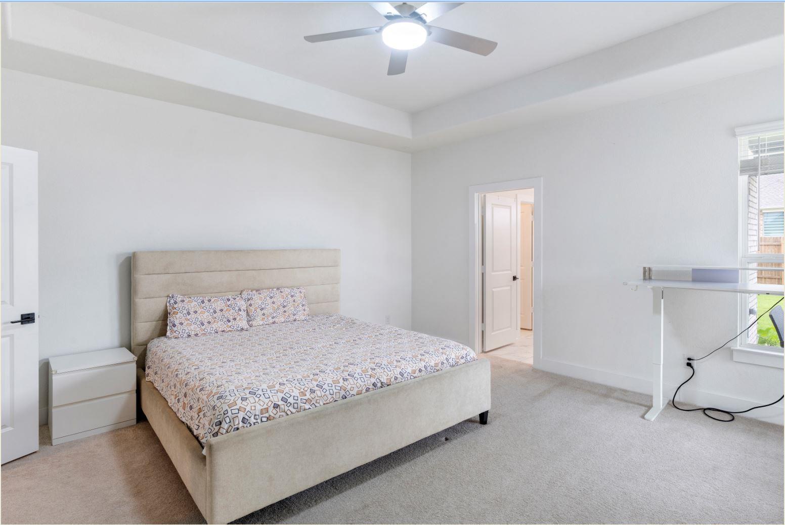 300 Hollister Dr, Liberty Hill, TX 78642