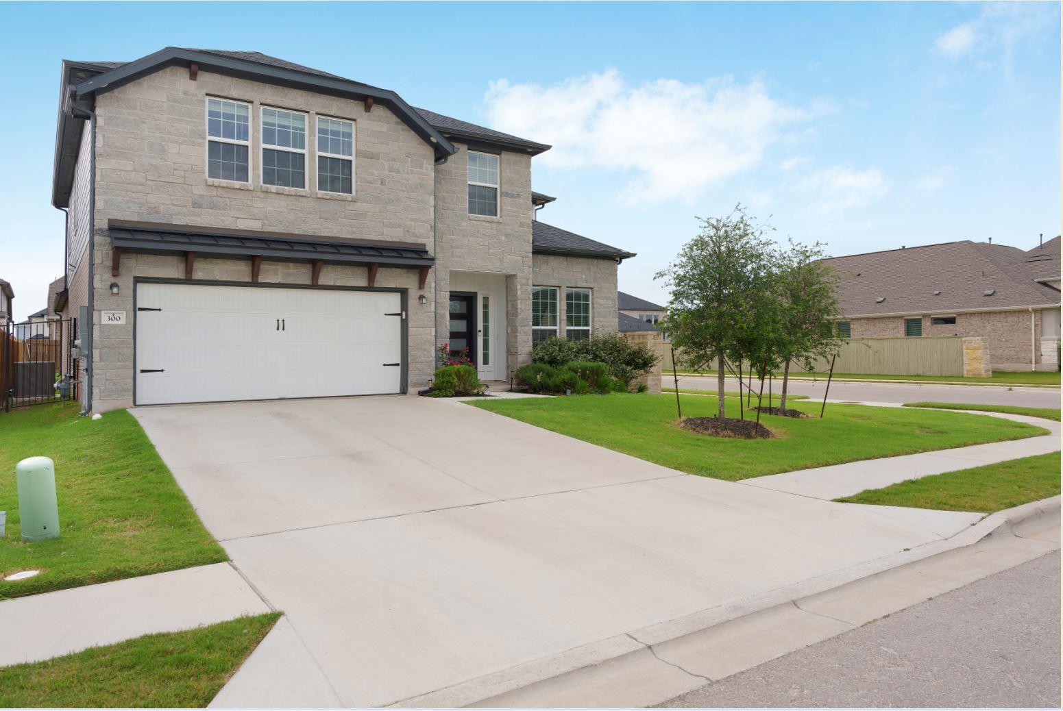 300 Hollister Dr, Liberty Hill, TX 78642