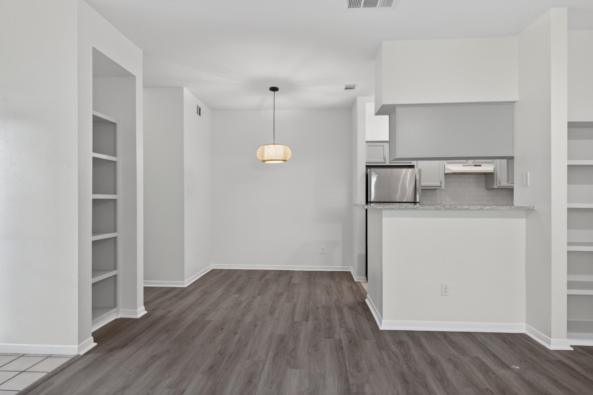 2450 Wickersham Ln # 801, Austin, TX 78741