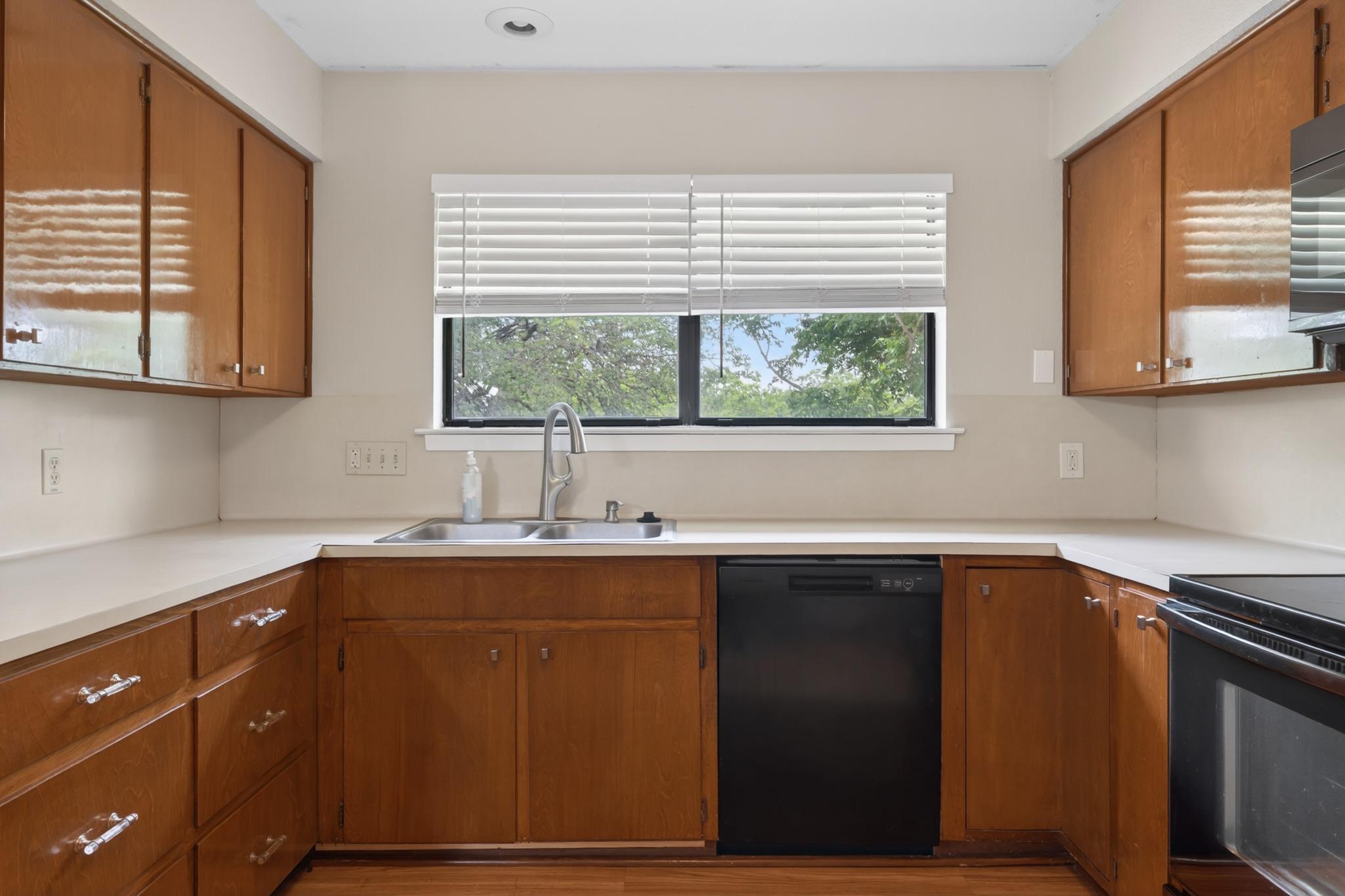 615 Old Manchaca Rd, Austin, TX 78748